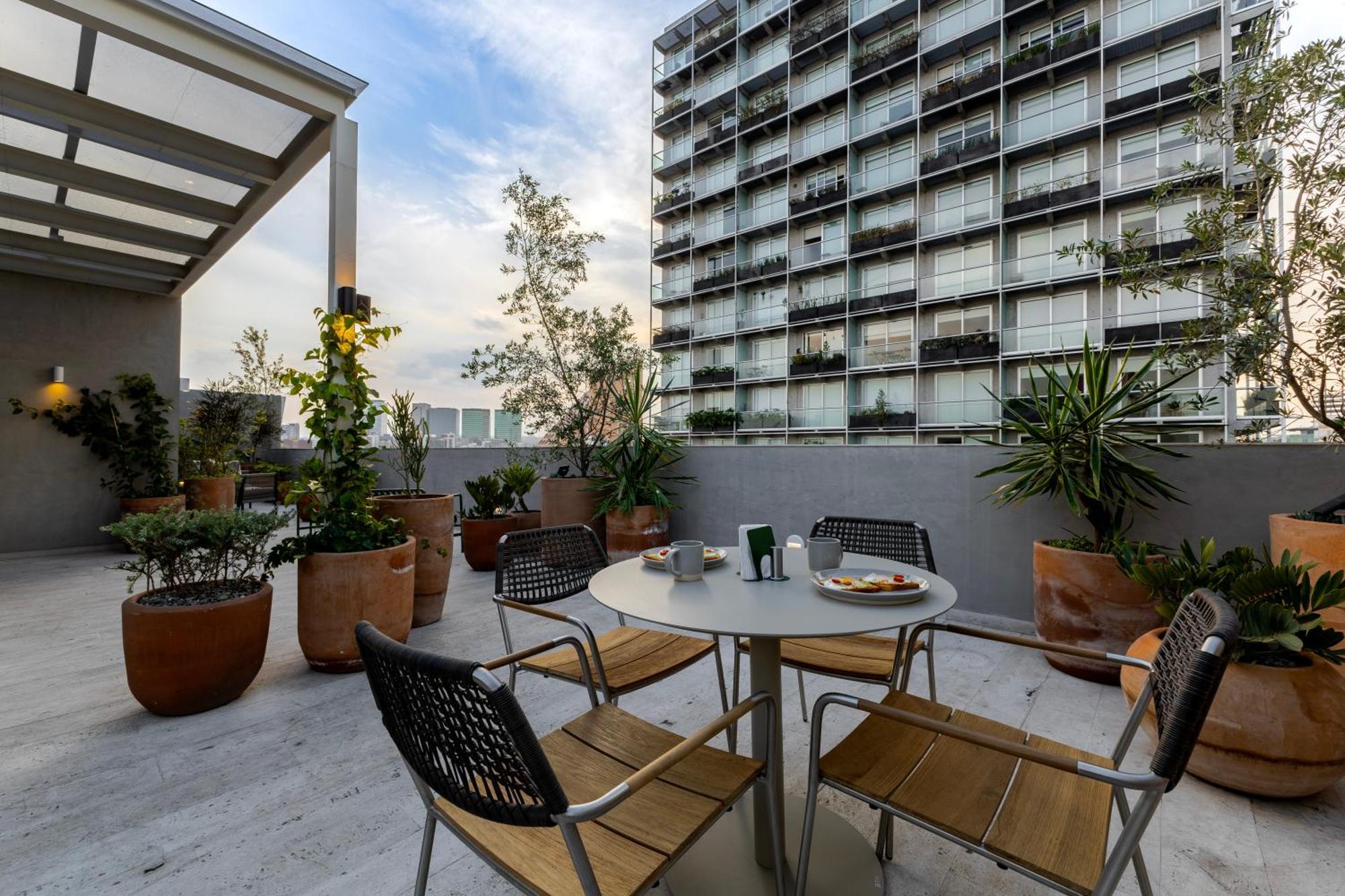 Capitalia - Luxury Apartments - Edgar Allan Poe Mexico City Exteriör bild