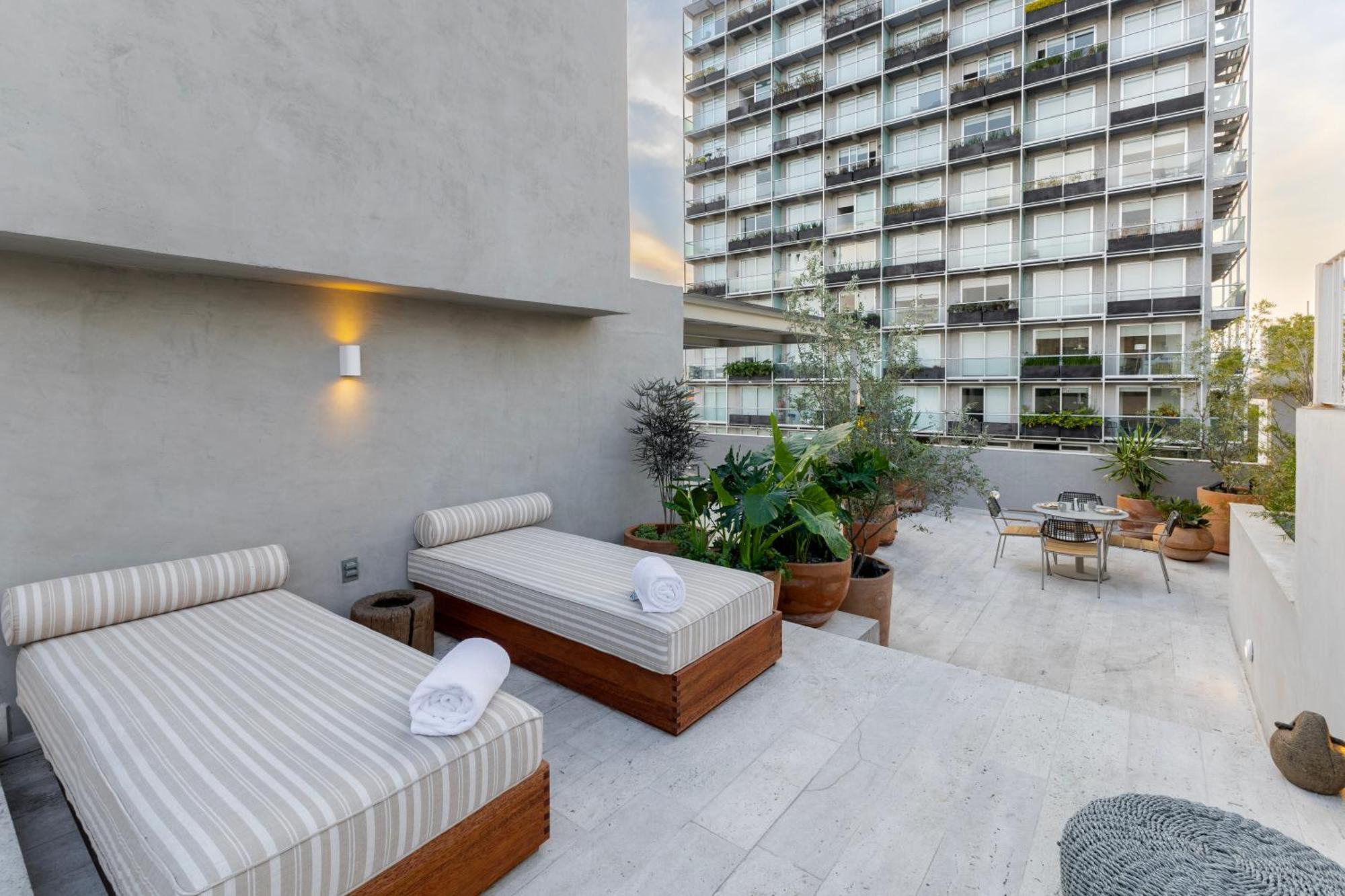 Capitalia - Luxury Apartments - Edgar Allan Poe Mexico City Exteriör bild